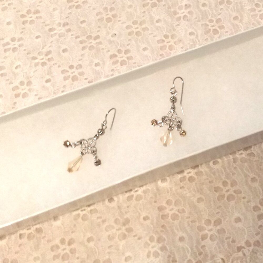 Vintage NEW Light Yellow Beads Silver Tone Dangle Drop Earrings Handmade